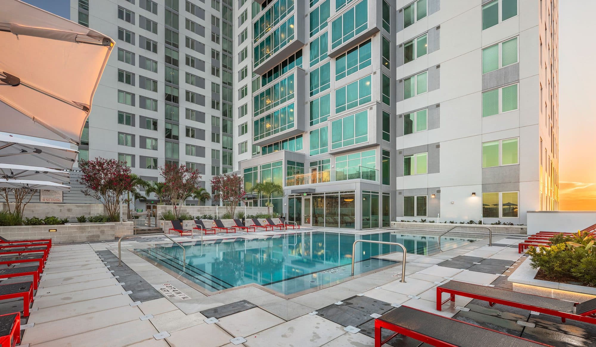 Pool lounge with lounge chairs
